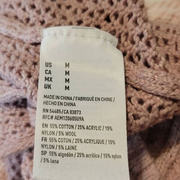 American Eagle Outfitters Pink Ombre Sweater Size Medium - Picture 6 of 6